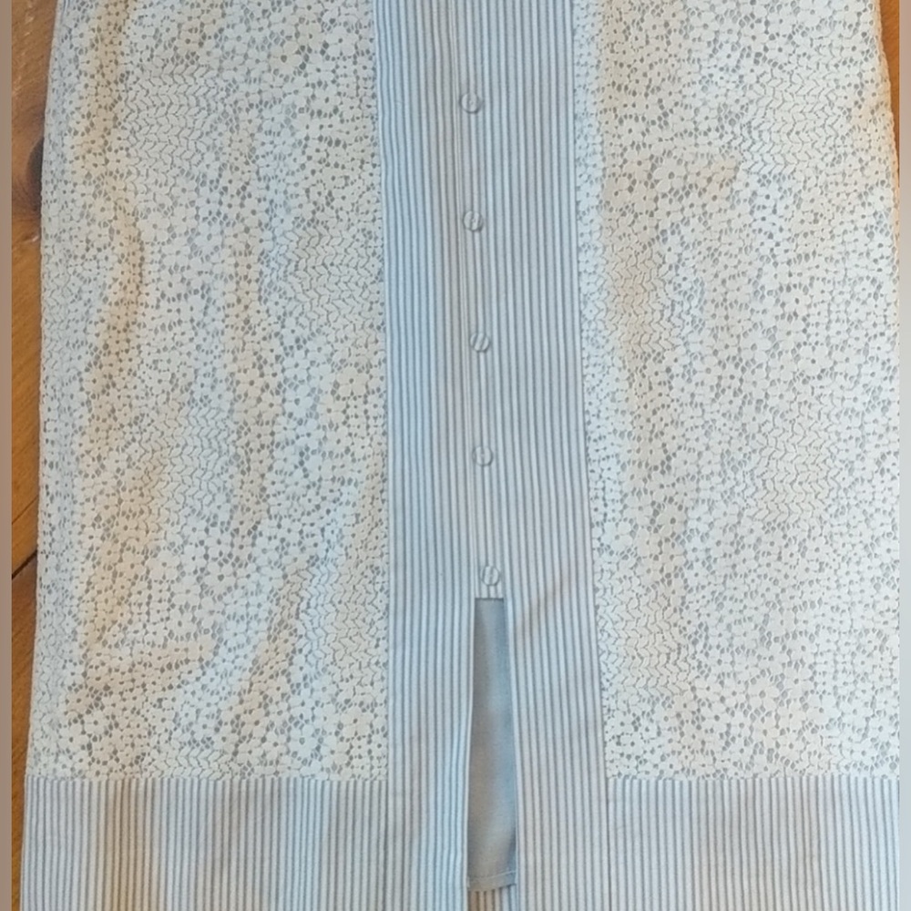 BCBG LACE TOP INSET DRESS - Picture 2 of 11